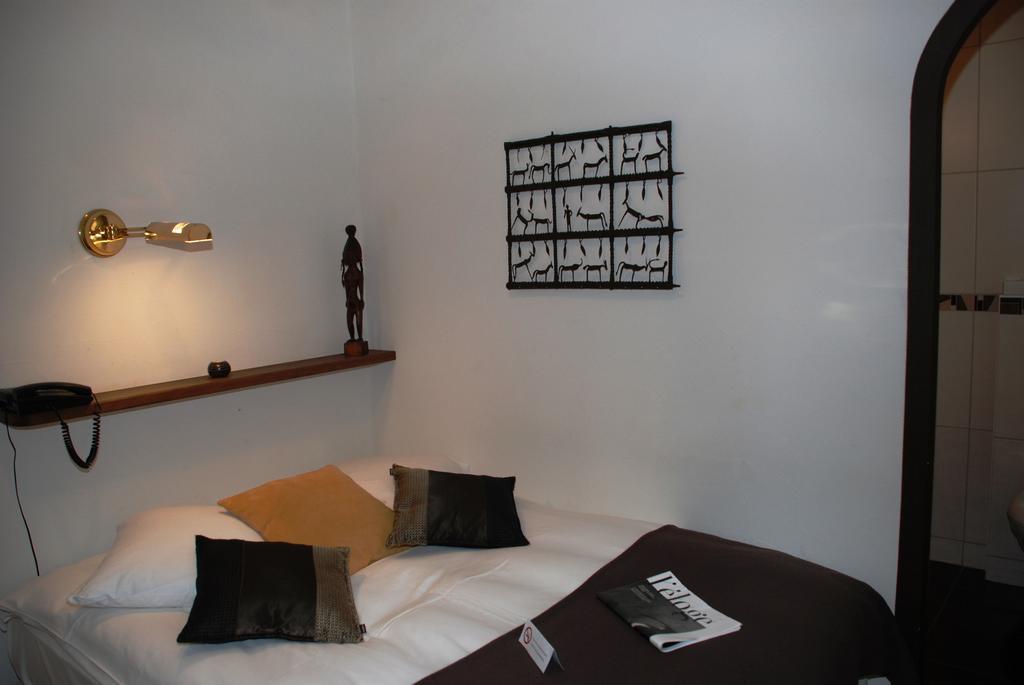 Hostellerie De Geneve Vevey Szoba fotó